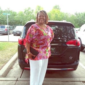 Meet your Posher, Anita